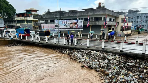 เตือนแม่น้ำสายที่เชียงราย เพิ่มสูงต่อเนื่อง น้ำแตะสะพานมิตรภาพฯ เร่งสำรวจจุดเสี่ยง