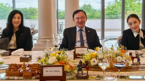 “อิ๊งค์” พร้อมหน้า “ทักษิณ-ยิ่งลักษณ์”ร่วมกิจกรรมแลกเปลี่ยนความรู้ด้านนวัตกรรมและเทคโนโลยี