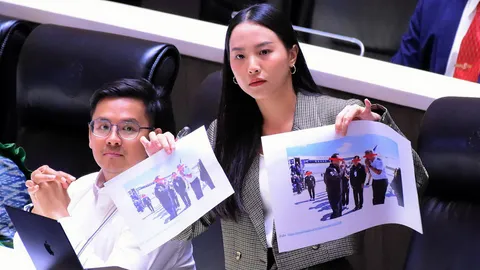 ภูมิใจไทยประท้วงวุ่น "ไอซ์" แซะ ผวาโยงฮั้ว สว. โชว์ภาพบิ๊กข้าราชการโร่ซบสีน้ำเงิน