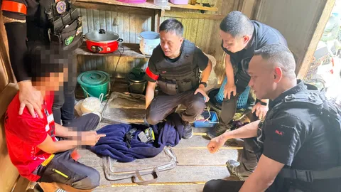 ปิดล้อมปอเนาะ รวบสมาชิกเปอร์วีร่า สุดท้ายยอมมอบตัว สารภาพกลัวตาย ยึดปืน-กระสุนเพียบ