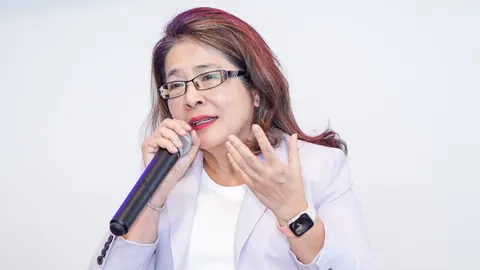 “สุดารัตน์” ชวนคนไทยจับตา กกต. อย่าปล่อยให้ 14 ก.ย. จับแค่ปลาซิว 