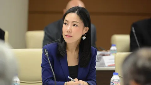รวมไทยสร้างชาติ จี้ กกต. เปิดผลสอบคดีฮั้ว สว. นำผู้ถูกกล่าวหาทุกรายเข้าสู่กระบวนการ