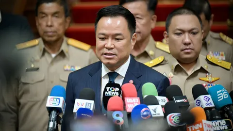 “อนุทิน”เห็นแล้วมีชื่อ “วรภัค” ติดโผถูกคว่ำบาตร ปฏิเสธไม่เกี่ยวข้องกับรัฐบาลชุดนี้  