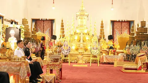 2 ล้นเกล้าฯเสด็จ 100 วันองค์ภา บำเพ็ญพระราชกุศลสตมวาร ครม.ทำบุญอุทิศถวาย