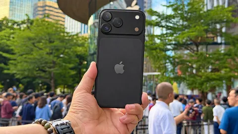 รีวิว iPhone 18 Pro Max ชิปใหม่แรงขึ้นกล้องปรับรูรับแสงได้จริง