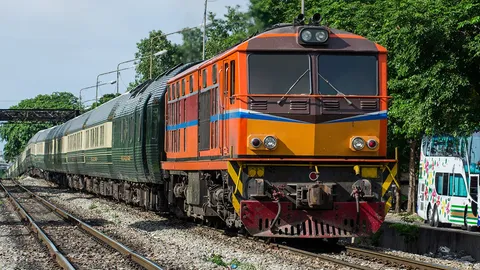 เช็กด่วน! รฟท. แจ้งปิดทางรถไฟสายตะวันออก งดเดินรถ 10 ขบวน เหตุฝนถล่ม-น้ำท่วม