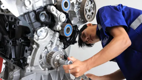  ทักษะช่าง FORD ในการแก้ไขปัญหาให้กับลูกค้า