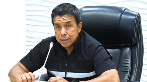 “ชัชชาติ” เผย สถานการณ์น้ำคลี่คลายแต่คลองยังแน่น คลองจั่นยังต้องเร่งสูบน้ำออก