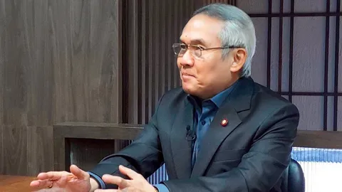 “สุรเดช” จี้รัฐเร่งสร้างอุโมงค์ยักษ์ส่งน้ำเพิ่มเติมให้เร็วที่สุด 