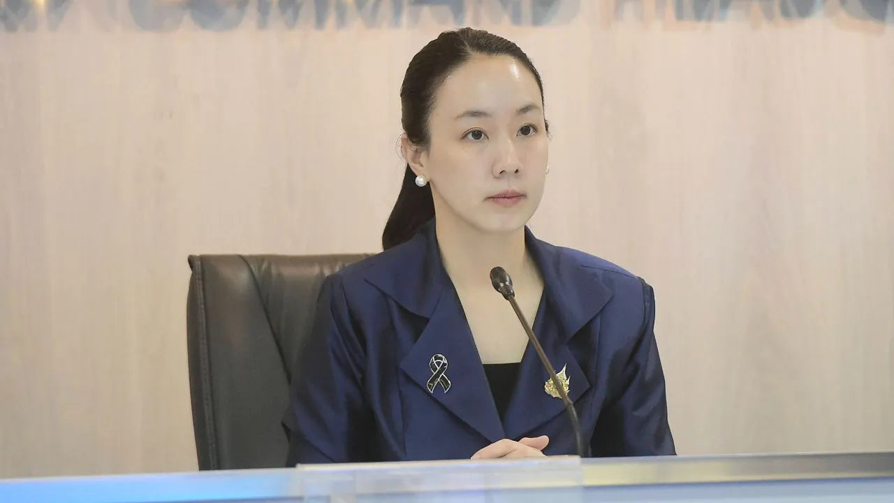 รัฐบาลเผย กทม. เร่งระบายน้ำ-ฟื้นฟูพื้นที่น้ำท่วมขัง ระดับน้ำลดลงต่อเนื่อง