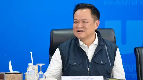นายกฯ กำชับเตรียมรับมือฝน 4-10 ต.ค. ถามหาอธิบดีกรมอุตุฯ ไม่รู้เกษียณไปตั้งแต่ 30 ก.ย.
