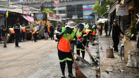 กทม. ระดมกำลัง เร่งฟื้นฟูเคหะคลองจั่น คาดกลับคืนสู่สภาพปกติภายใน 2 วัน