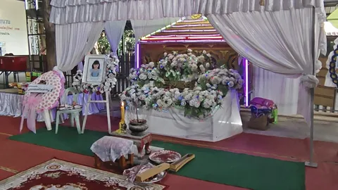 แม่ใจสลาย "ลูกสาวฝาแฝด" วัย 5 ขวบ ป่วย "โรคมือเท้าปาก" 3 วันก่อนเสียชีวิต