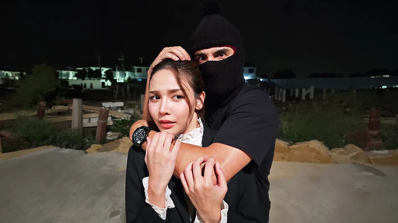 "แชป วรากร" บุกเดี่ยวเสี่ยงตายช่วยชีวิต "จีน" โดน "แอนด์ดรูว์" รุมซ้อมจนอ่วม ใน "หัวใจกาฝาก"