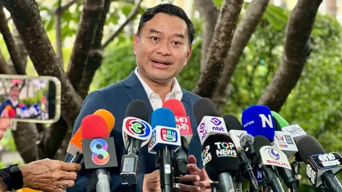 “โฆษกรัฐบาล” เปิดหน้าขอเป็นหัวหอกเดินหน้าตรวจสอบตระกูล ส. แฉ สสส. ใช้งบเอื้อพวกพ้อง