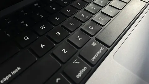 นับถอยหลัง MacBook Pro จอทัชสกรีน OLED 14 และ 16 นิ้ว คาดเปิดตัวเดือนหน้า