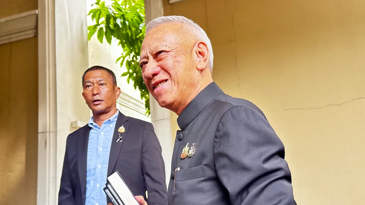 วันนี้ “พิพัฒน์” ประชุมรับมือน้ำภาคใต้ ไม่กล้าพูดหาดใหญ่ซ้ำรอยหรือไม่ ชี้ ภัยธรรมชาติ