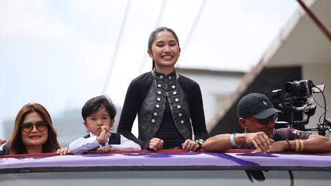 รัฐบาลดึง “เนเน่ รอยัล” เป็นแขกพิเศษนายกฯ โชว์พลังเสียงต้อนรับ 400 ผู้นำการเงินโลก