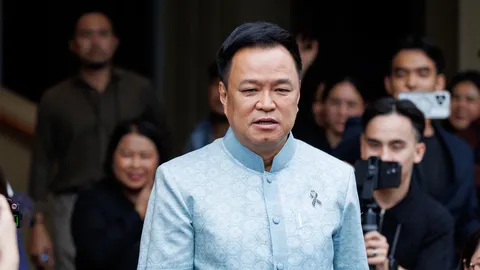 เร่งส่ง-เร่งโอน ซับน้ำตาท่วม นายกฯกำชับเยียวยา ย้ำตัดขั้นตอนยุ่งยาก ลงทะเบียนแล้ว 1.2 ล้าน
