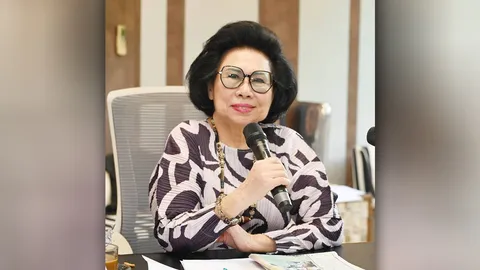 มูลนิธิอุบลรัตน์ฯ จัดคอนเสิร์ตการกุศล ช่วยนักเรียน-โรงเรียนประสบอุทกภัย