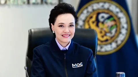 ลุ้นไทยปิดดีลภาษีสหรัฐปลายปี อนุทินพบทรัมป์บนเวทีอาเซียน