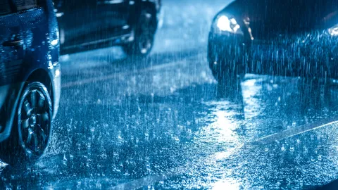 อุตุฯ ฉบับ 5 เตือนฝนตกหนัก อาจมีลูกเห็บ ตรวจสอบพื้นที่ได้รับผลกระทบ