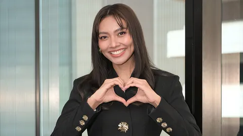 “แก้ม วิชญาณี” ส่งต่อพลังบวกผ่านเพลงใหม่ เรื่องจริง 18 ปีบนเส้นทางเสียงเพลง