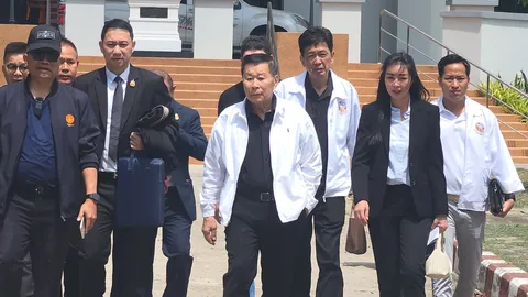 ศาลบุรีรัมย์เลื่อนนัดซักค้านไป 11 ธ.ค. “เสรีพิศุทธ์” ลั่นสู้ถึงที่สุด ทวงที่ดินคืนประชาชน