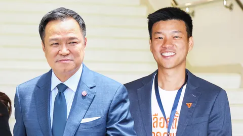 ลาก “อนุทิน” พ่วง “ลูกเทพ” ขึ้นเขียง “ไม่ไว้วางใจ” : ลอยคอนํ้าท่วมเมือง ปะทะศึกนํ้าลายเดือด