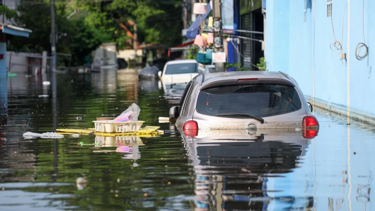 กทม. ประกาศให้สถานการณ์อุทกภัย สิ้นสุดแล้ว 30 เขต ยังคงเหลืออีก 8 เขต