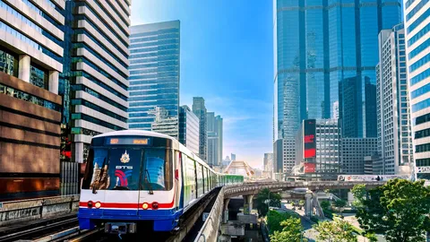 ตะลุยกรุงเทพฯ ฉบับไร้รอยต่อ แจกพิกัดเที่ยวตามแนวรถไฟฟ้า BTS และ MRT ฉบับ EBook โดย Travel Buddy
