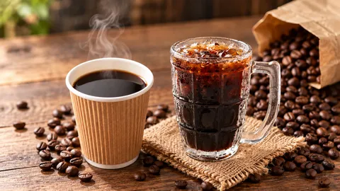 โอเลี้ยง vs อเมริกาโน ต่างกันยังไง? เปิดความลับกาแฟดำ 2 สไตล์ ที่หลายคนไม่รู้