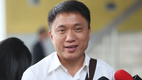 “ศิริโชค”ขอบคุณ “ศุภชัย” ช่วยเฉลยคำตอบผู้ดำรงตำแหน่งทางการเมือง บริจาคเงินตรงให้พรรคทุกเดือน
