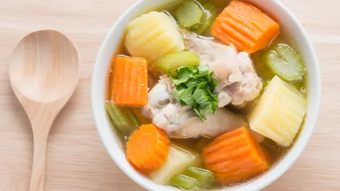 ออกเจกินอะไรเป็นมื้อแรก? เปิด 5 เมนูย่อยง่าย ไม่หนักท้อง หลังงดเนื้อสัตว์ 9 วัน