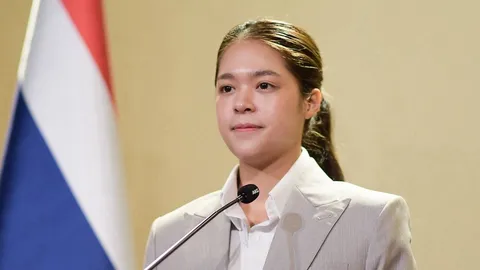 ช่วยเหลือผู้ประสบภัยน้ำท่วมต่อเนื่อง เปิดบริการทะเบียนเคลื่อนที่ 3 จังหวัดถึง 25 ต.ค.