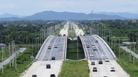 เคาะเปิดวิ่งมอเตอร์เวย์ M6 ถาวร 25 ธ.ค. 69 เล็งขยายเพชรเกษม 8 เลน ขับเคลื่อนรถไฟทางคู่