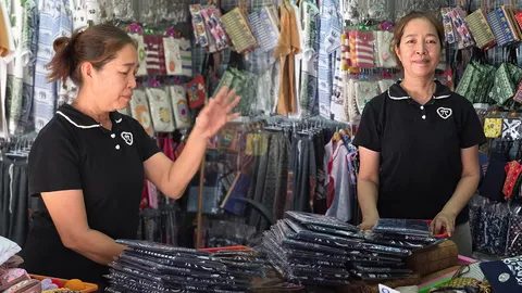ร้านค้าย่านสามเหลี่ยมทองคำ โอดปีนี้ค้าขายแย่สุดในรอบ 30 ปี