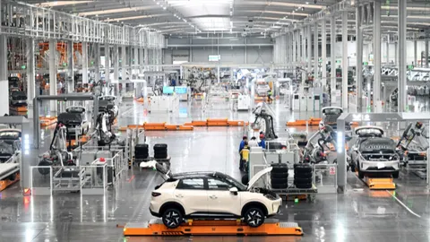  Wuling จากผู้ผลิตเครื่องบิน, รถไถนา มาจนถึงเครื่องยนต์สันดาปภายในและยานยนต์ไฟฟ้า