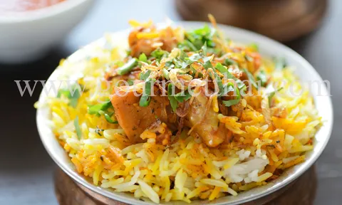 อาหารเลบานีสและอินเดียที่ Al Saray 