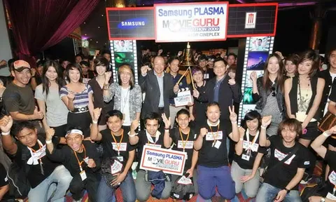 300 กูรูหนัง ฝ่าด่านอรหันต์ชมภาพยนตร์ 168 ชม.