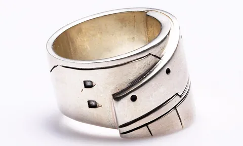 คอลเลกชั่นคนรุ่นใหม่จากดิโอนลี่ ซัน