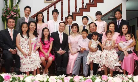 ทายาทเจ้าสัว รร.เซ็นทรัล เกี่ยวดองลูกสาวอดีต อ.ตร.