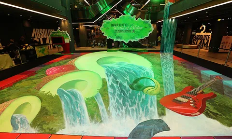 อลังการ!ปิดสยาม 'ทุบสถิติกินเนสส์บุ๊ก' โชว์ภาพวาด 'สามมิติ' ยาวสุดในโลก!