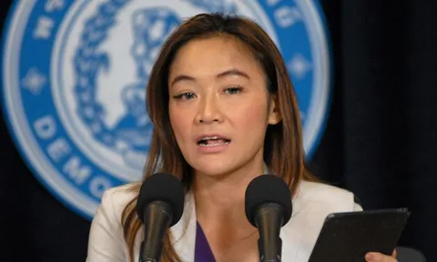 รองโฆษกปชป. บี้นายกฯ เร่งแก้ปัญหาจำนำข้าว 