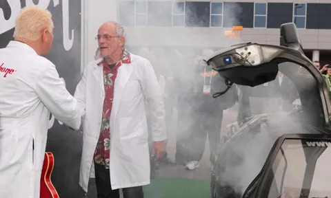 รถไทม์แมชชีน เจาะเวลาหาอดีต มาโผล่ที่งาน CES2014 