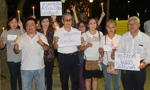 เชียร์เลือกตั้ง