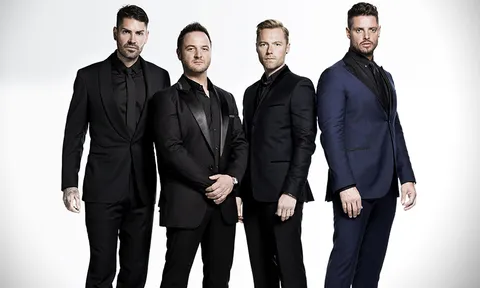 หล่อเข้มรุ่นใหญ่ 'บอยโซน' ฉลองครบรอบ 20 ปี