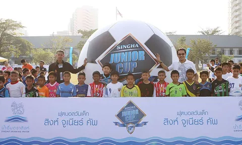 'สิงห์-ม.พัน 4 รอ.' ร่วมจัดฟุตบอลวันเด็ก 'สิงห์ จูเนียร์ คัพ' ปีที่ 17