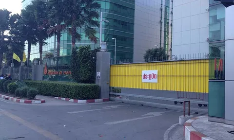 ก.พลังงานปิดสนิท มวลชนแห่ปักหลักพร้อมชุมนุม