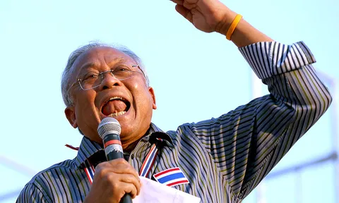 'สุเทพ'ถึงร่ำไห้ เสียใจคนเจ็บ กร้าว!แม้ตายต้องล้มระบอบทักษิณ